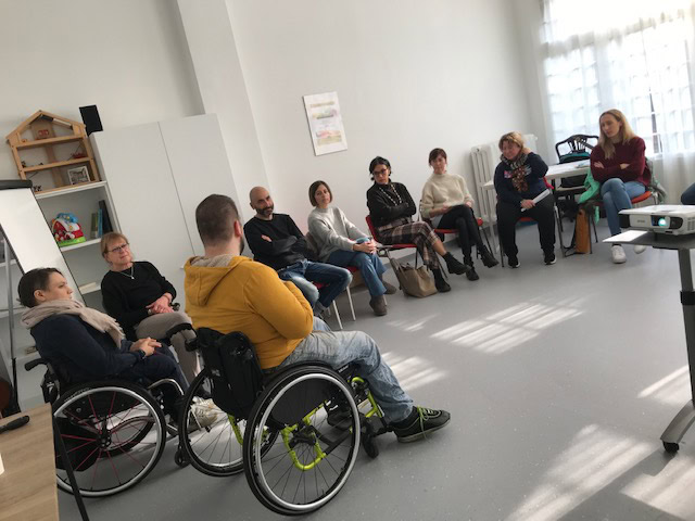 Progetto OLTRE: Proseguono gli incontri di formazione e lo sportello di ascolto